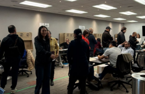 Colombianos en el exterior participaron masivamente en el inicio de las votaciones presidenciales