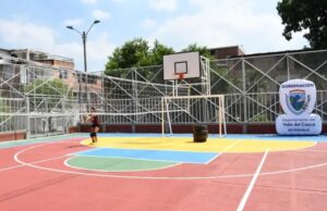 Gobernación del Valle fortalece escenarios deportivos en comunas de Cali