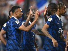 Francia impone su jerarquía ante Irak y avanza a la fase eliminatoria
