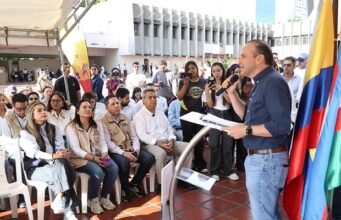 Alcalde Alejandro Eder instaló jornada electoral en Cali