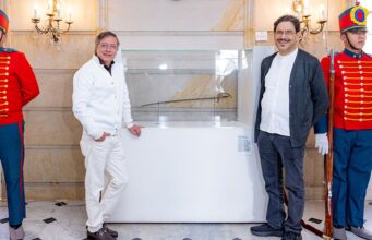 Tras reunirse con Iván Cepeda, Petro plantea el papel de la oposición en el nuevo gobierno