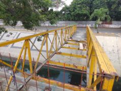 Deterioro de puentes peatonales genera preocupación por la seguridad en Cali