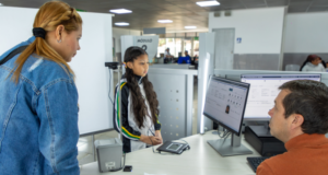 Registraduría restablece servicios de registro civil e identificación en todo el país