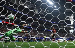 Argentina protagoniza una remontada épica y elimina a Egipto del Mundial