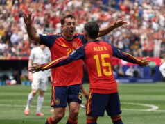 España goleó a Austria y selló su pase a los octavos de final