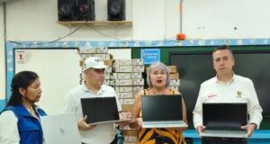Instituciones educativas de la Comuna 1 de Cali reciben 92 nuevos computadores para fortalecer el aprendizaje