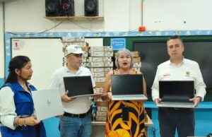 Instituciones educativas de la Comuna 1 de Cali reciben 92 nuevos computadores para fortalecer el aprendizaje