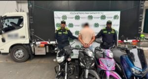 Recuperadas cuatro motocicletas robadas en Cali que eran transportadas ocultas en un camión hacia Tumaco