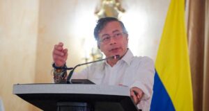 Presidente Petro plantea un diálogo global para evitar una escalada contra Cuba