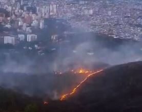 Alcaldía de Cali ofrece $50 millones por información sobre incendio en Cristo Rey