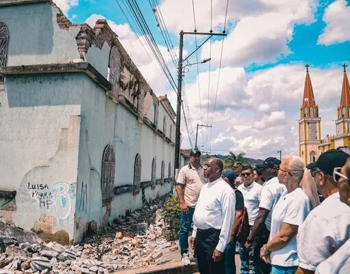 Gobernación del Valle impulsa reparación de viviendas y reactivación económica en el municipio de Restrepo