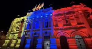 Monumentos de Cali se vestirán con los colores de la bandera en homenaje a la independencia y la posesión presidencial