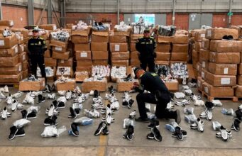 Presidente De La Espriella anuncia lucha frontal contra el contrabando