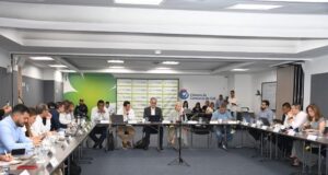 Gobernadora impulsa recursos para reconstrucción y proyectos estratégicos del Valle
